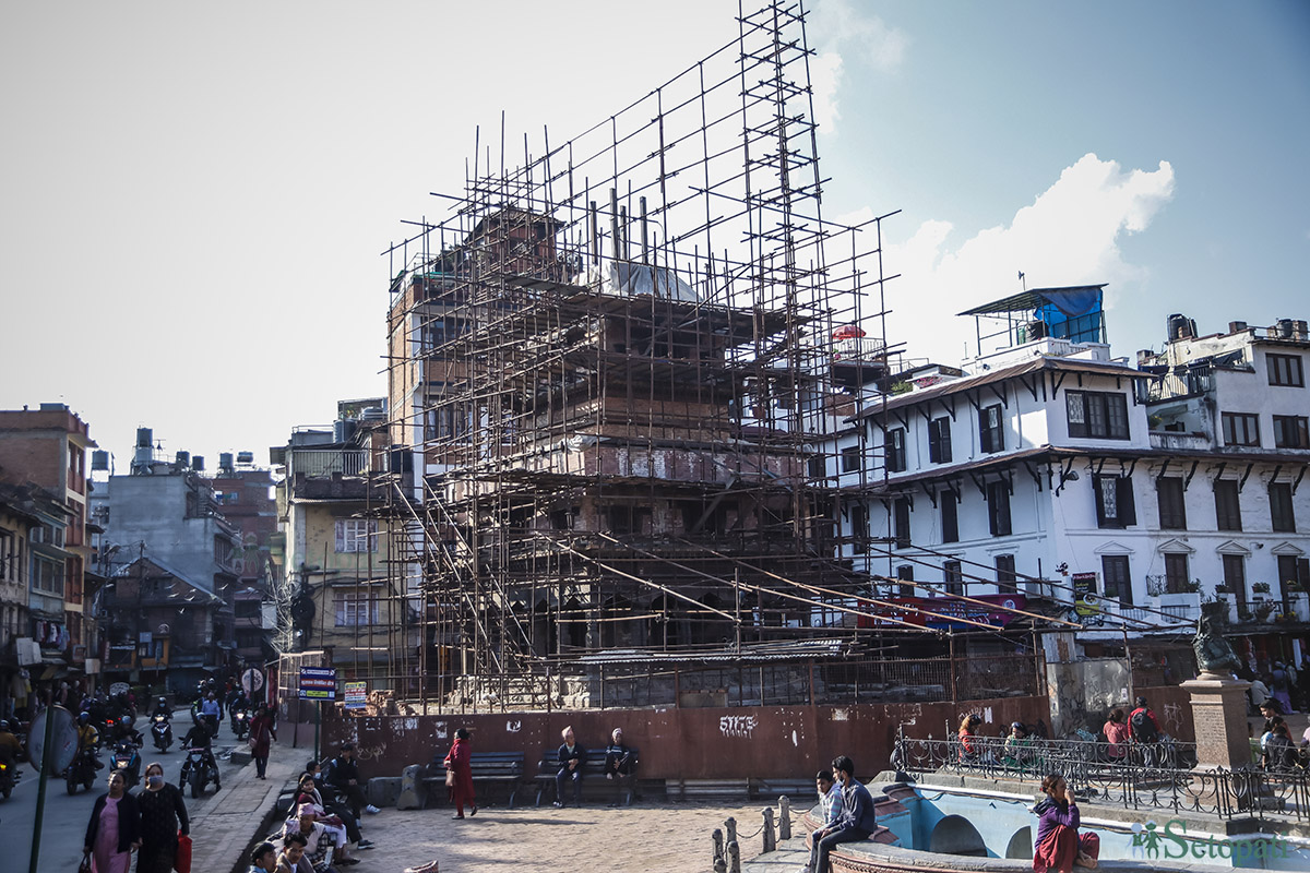 पुनर्निर्माण क्रममा रहेको पाटन मंगलबजारको भाइदेग: मन्दिर। तस्बिर: नवीनबाबु गुरूङ/सेतोपाटी